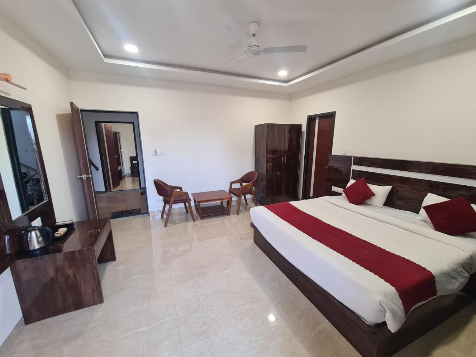 Hill View Hotel By Bil Lonavala Exterior foto